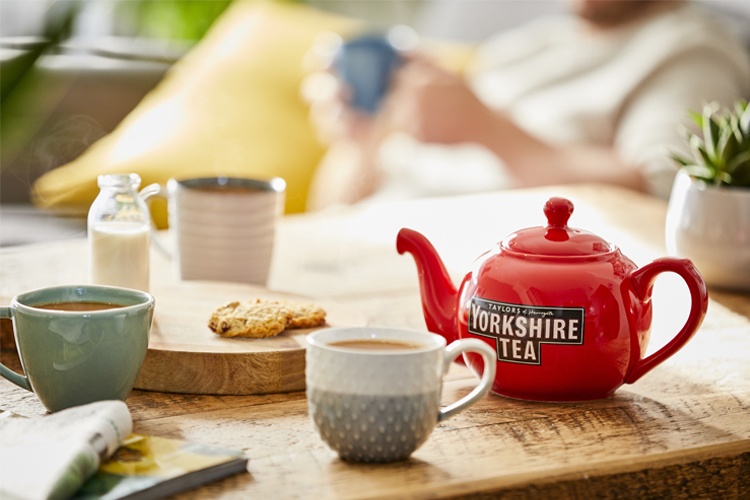 Top Food Feinkost - Yorkshire Tea Kanne - Taylors of Harrogate