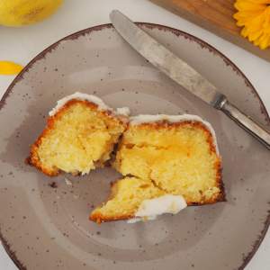 Top Food Feinkost - Rezeptidee Mrs Bridges - Lemon Drizzle Cake mit Lemon Curd - Tea and Scones Blog
